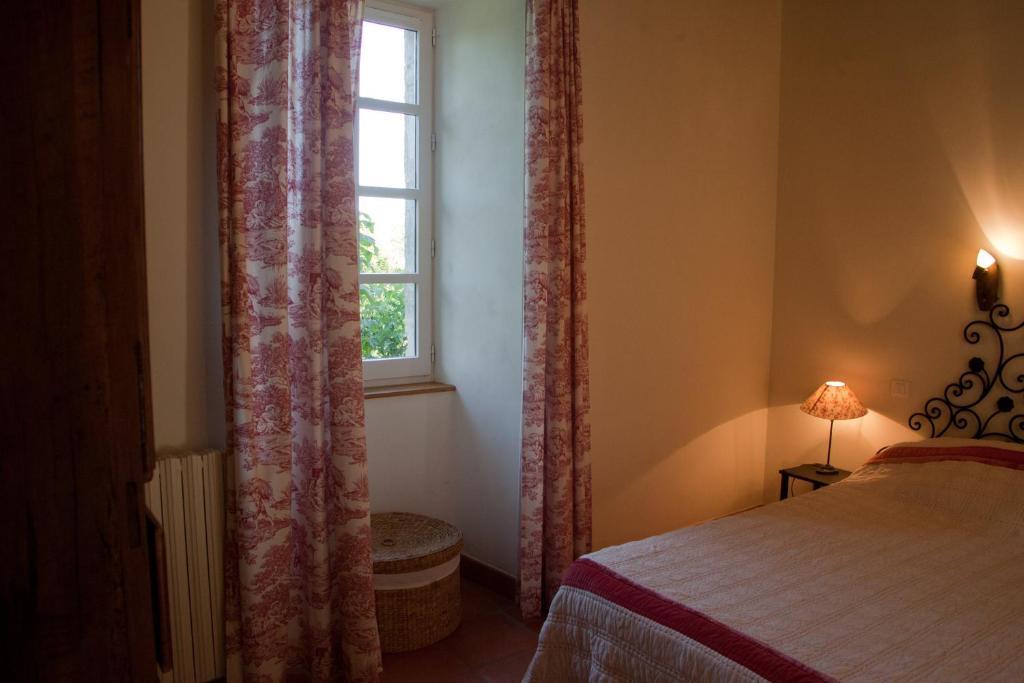 Les Maisons De Marie Cajarc Pokój zdjęcie