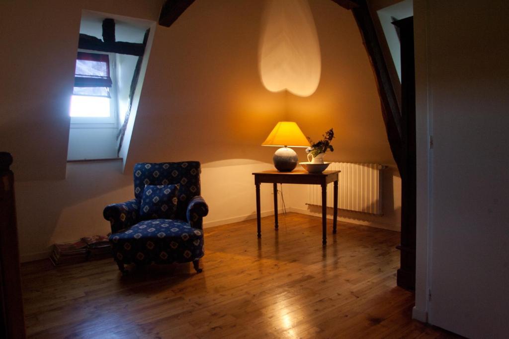 Les Maisons De Marie Cajarc Pokój zdjęcie